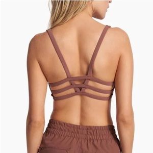 Meet your Posher, Trace